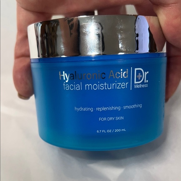Dr Wellness Other - Dr.Wellness Hyaluronic Acid Facial Moisturizer For Dry Skin 6.7 Oz